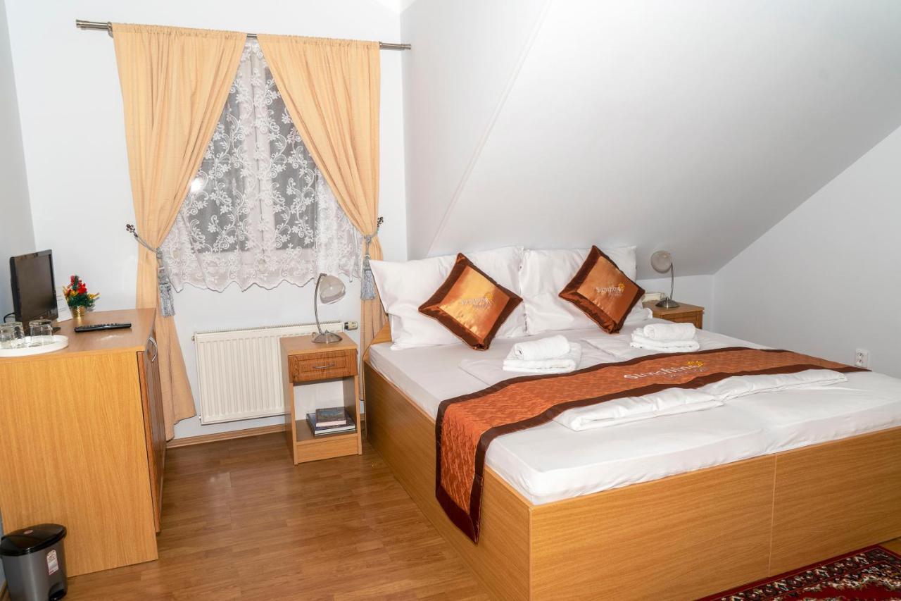 Sunshine Pension Карловы Вары Экстерьер фото